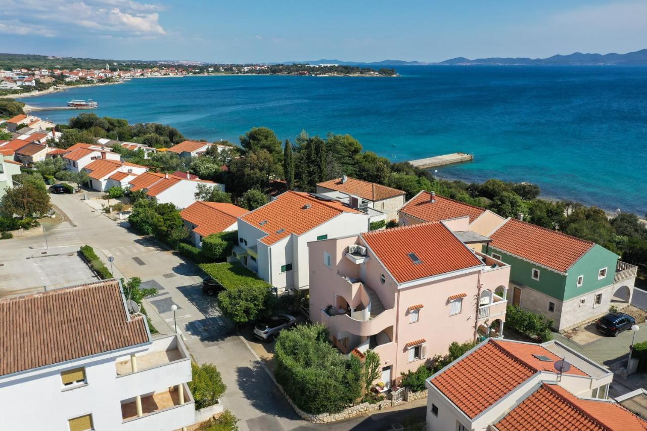 Apartma Ana